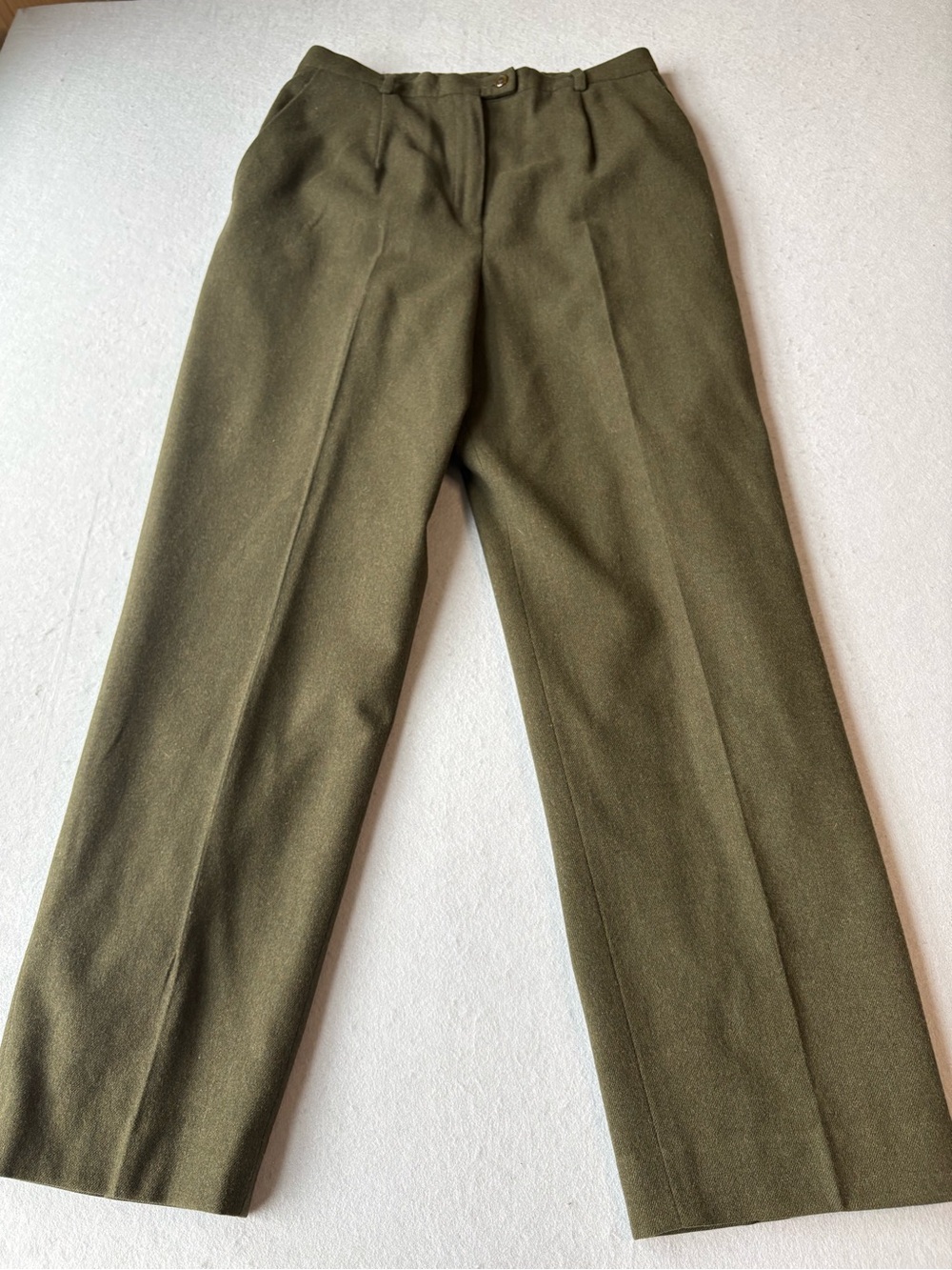 Vintage Pendleton Olive Green Tailored Wool Trousers Pants Women’s Sz 12P